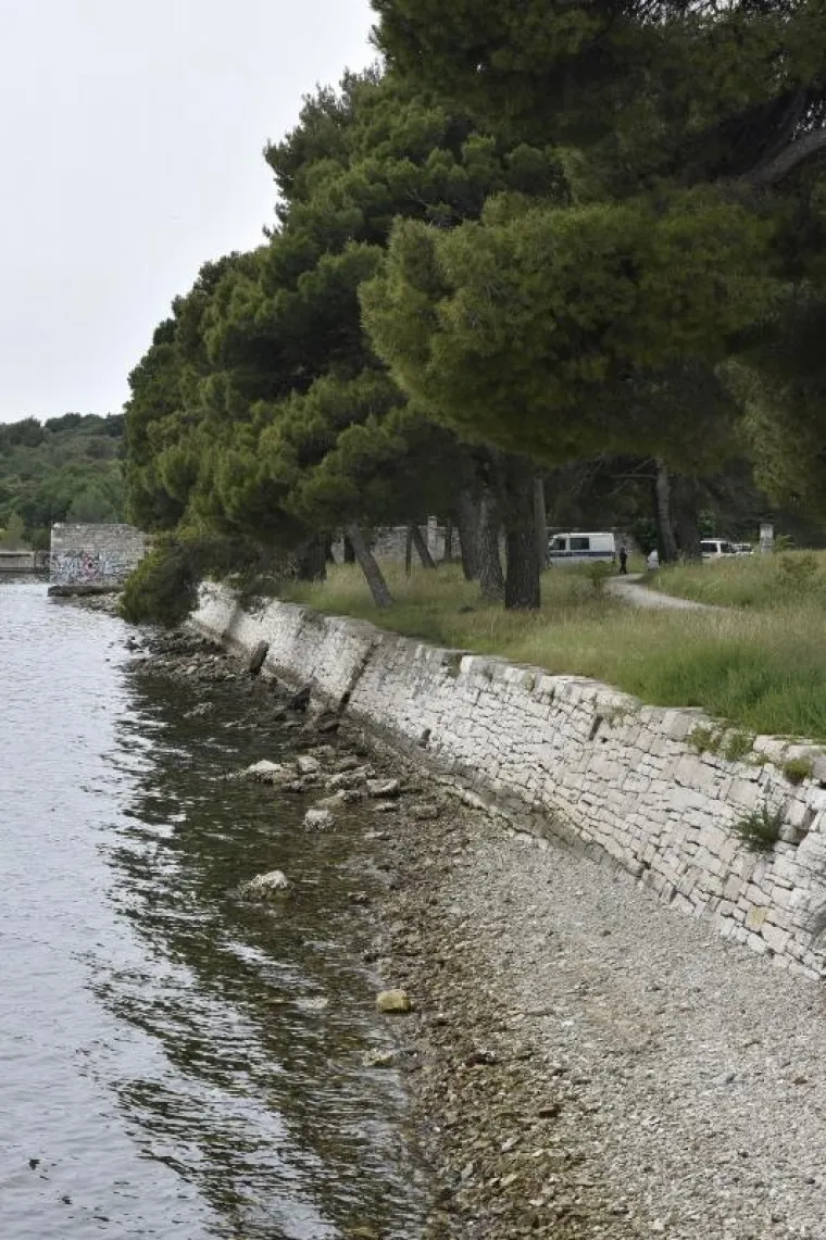 Horor u Puli: U plićaku pronađeno beživotno tijelo trogodišnjaka