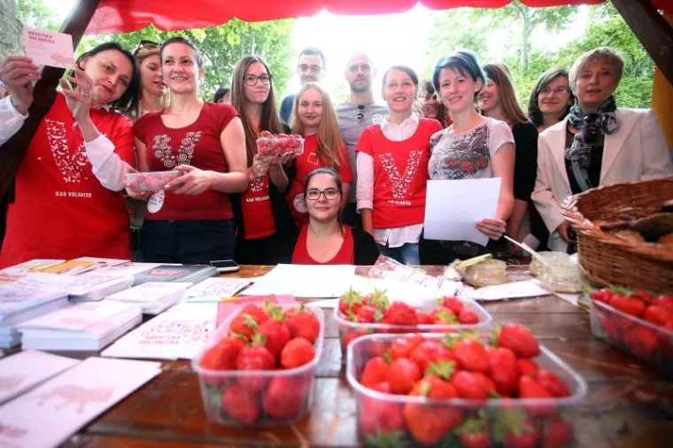 Volonterski doručak na zagrebačkom Zrinjevcu