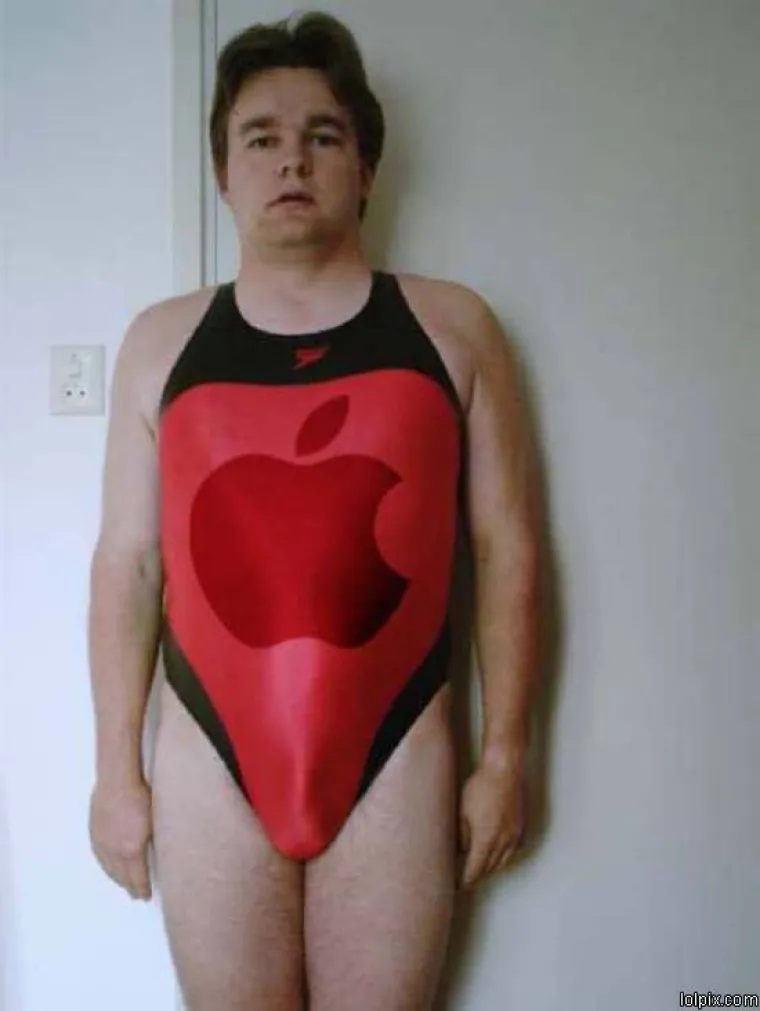 KUPAĆI KOSTIMI IZ NOĆNIH MORA: Ne znamo tko ih je dizajnirao, ali sigurno znamo da im je mjesto iza re&scaron;etaka