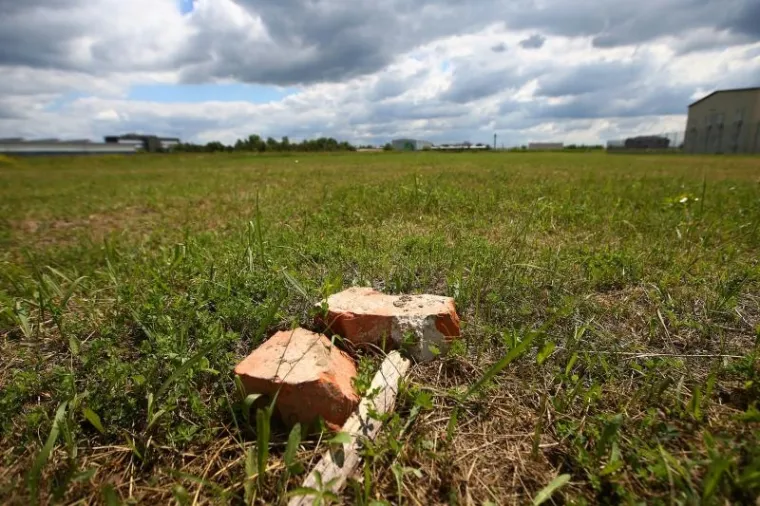 Zemlji&scaron;te na kojem Hrvatska po&scaron;ta u Velikoj Gorici treba izgraditi novi sortirni centr, čija je ukupna vrijednost 345 milijuna kuna.