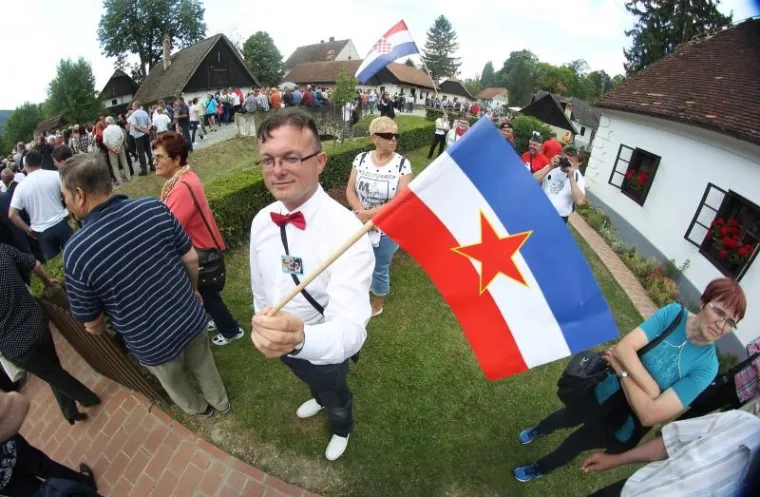 SVEČANI SKUP U POVODU DANA MLADOSTI-RADOSTI: U Kumrovcu se okupilo vi&scaron;e od &scaron;est tisuća ljudi