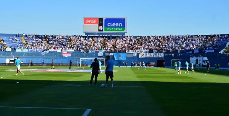 ARMADA ZAVLADALA ZAGREBOM: Pogledajte kako izgleda riječka proslava naslova u Maksimiru