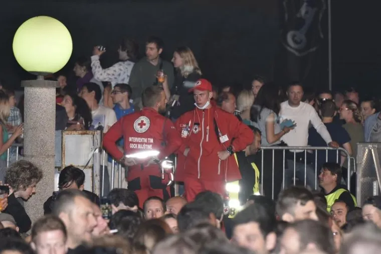 PRVA VEČER SPEKTAKLA U UMAGU: Slavni 'The Prodigy' odu&scaron;evili posjetitelje, pogledajte kako je bilo