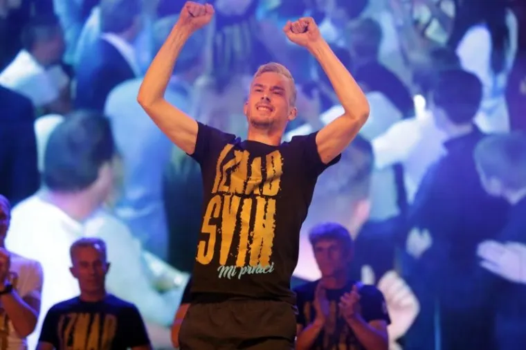 OVAKO RIJEKA SLAVI NASLOV: Pogledajte detalje s proslave koja je trajala do jutarnjih sati nedjelje