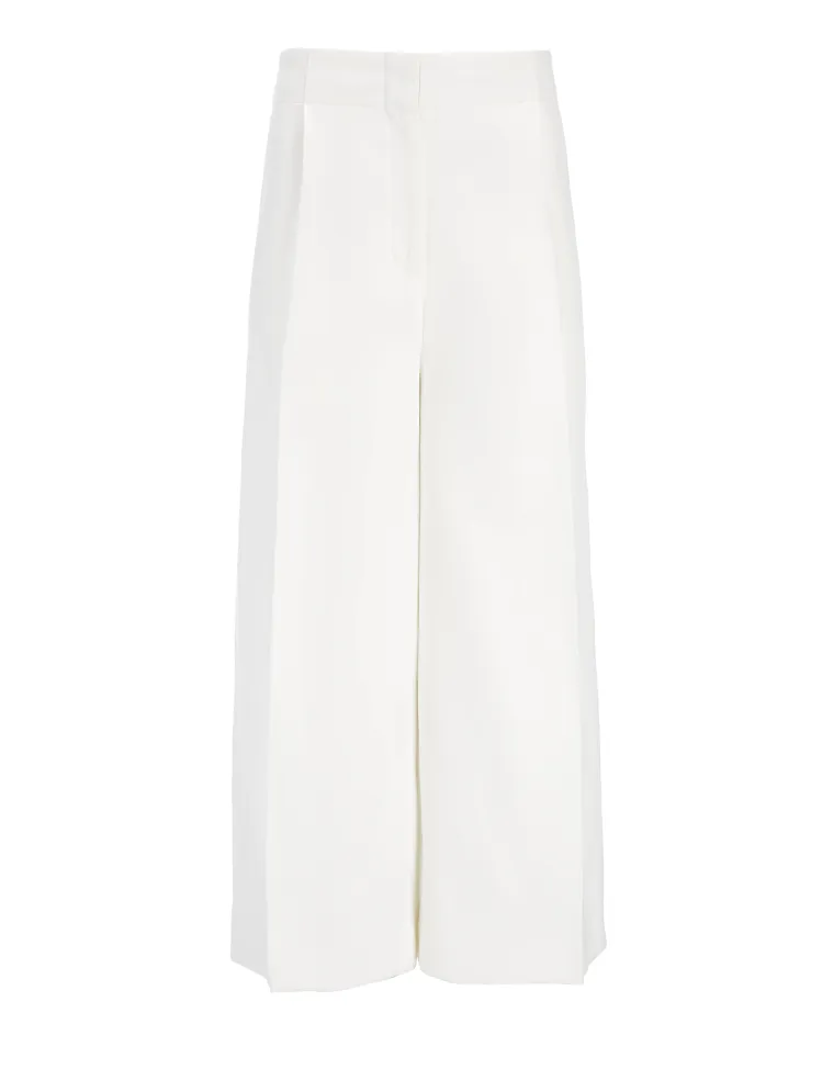 Hlače, 2.550,00 kuna