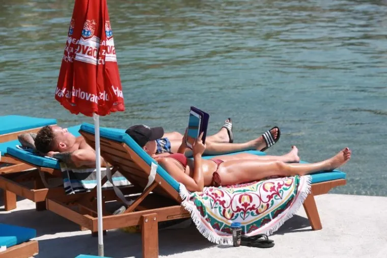 IDEALNO RJE&Scaron;ENJE ZA LJETNE VRUĆINE: Prizori s Bačvica od kojih odmah poželimo uzeti godi&scaron;nji