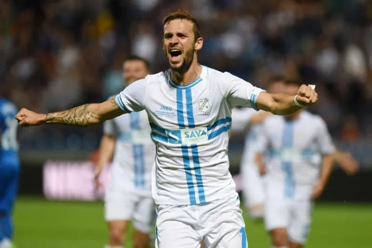 Rijeka spektakularnom igrom pobjedila Dinamo i osvojila hrvatski nogometni Kup