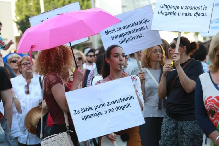 PROSVJED PODRŠKE KURIKULARNOJ REFORMI ODRŽAN DILJEM HRVATSKE: Evo kako je bilo u Splitu, Rijeci, Slavonskom Brodu...