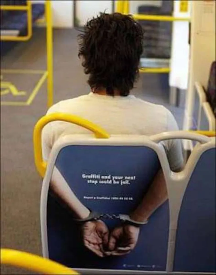 JAVNI PRIJEVOZ MOŽE BITI PAKAO: Odvratni i bizarni prizori koji su nezaobilazna strana svakodnevice