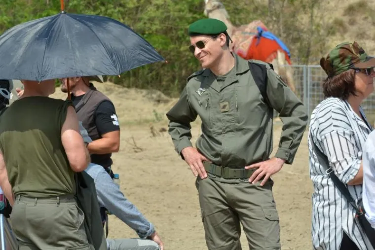 GORAN VI&Scaron;NJIĆ FASCINIRAN HRVATSKOM SAHAROM: Pauzu na snimanju iskoristio za selfije s devama i konjima