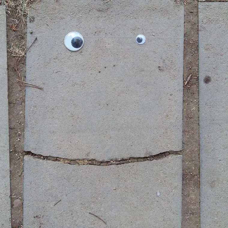 JEFTINO RJE&Scaron;ENJE: Grad se raspada, no par očiju sve popravi i vraća osmijeh