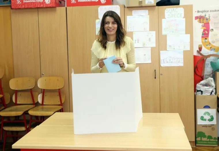 U drugom krugu ispred HDZ-a bori se dojučera&scaron;nja gradonačelnica Josipa Rimac