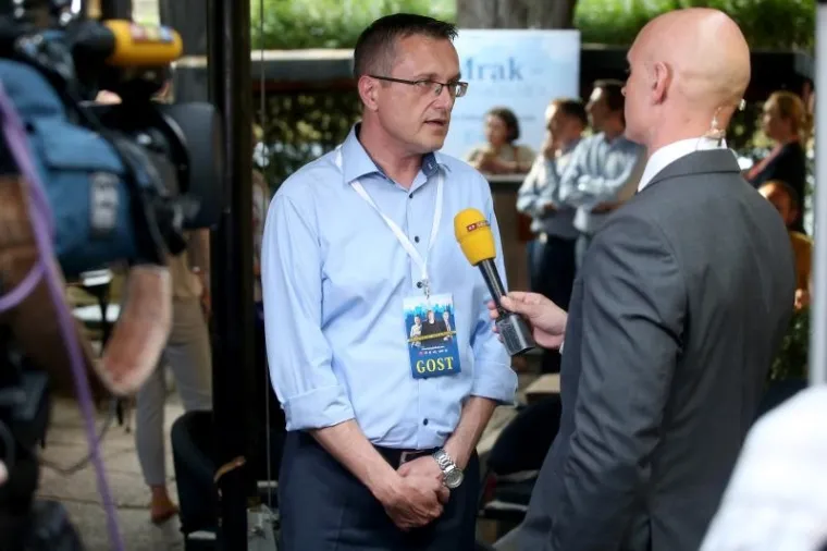 ZAGREB: Čekanje rezultata drugog kruga lokalnih izbora u stožeru Anke Mrak-Taritaš