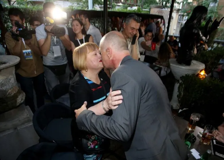 ZAGREB: Čekanje rezultata drugog kruga lokalnih izbora u stožeru Anke Mrak-Tarita&scaron;