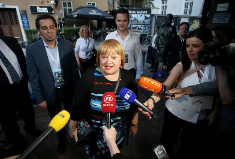 ZAGREB: Čekanje rezultata drugog kruga lokalnih izbora u stožeru Anke Mrak-Tarita&scaron;