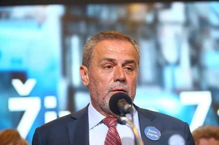 ZAGREB: Milan Bandić održao govor nakon pobjede u drugom krugu lokalnih izbora
