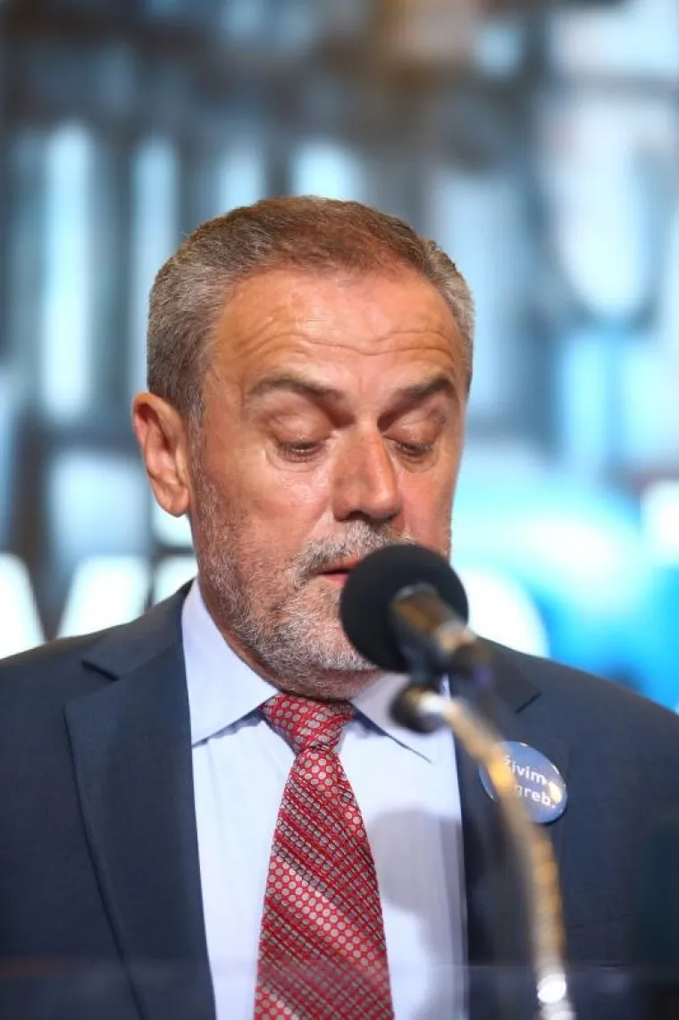 ZAGREB: Milan Bandić održao govor nakon pobjede u drugom krugu lokalnih izbora