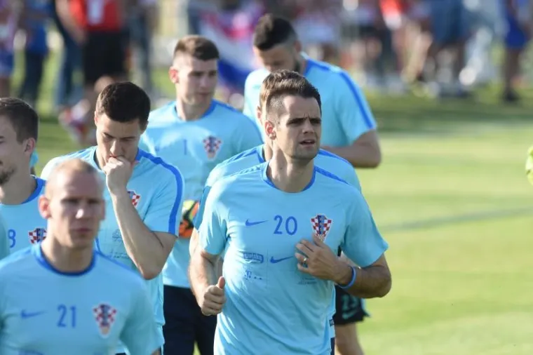 VATRENI SE PRIPREMAJU ZA ISLAND: Čačićevi izabranici spremni za nastavak kvalifikacija za odlazak na Svjetsko prvenstvo