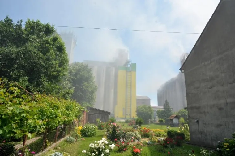 Snažna eksplozija odjeknula je oko 14 sati u prostorijama mlina i silosa u vlasni&scaron;tvu Sedlić grupe u sredi&scaron;tu Bjelovara.