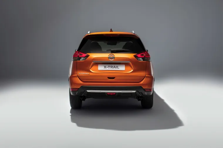 NISSAN X-TRAIL: Najprodavaniji SUV na svijetu stiže dodatno ušminkan i bogato opremljen
