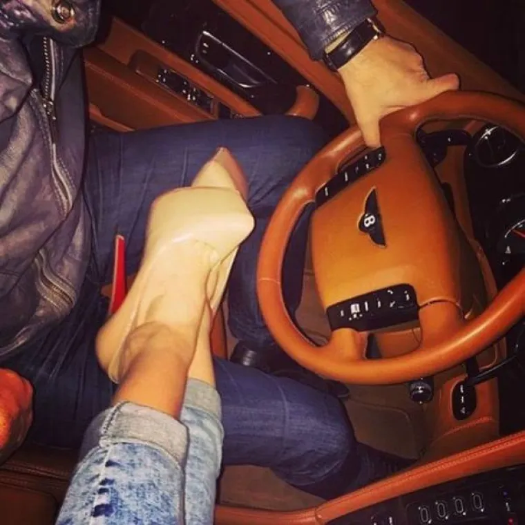 BOGATA DJEČURLIJA STVARNO NEMA MJERU: Pogledajte kako se novcem razbacuju djeca bogatih &Scaron;vicaraca