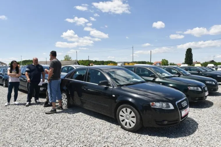 USKORO VELIKA DRAŽBA DRŽAVNIH AUTA: Pogledajte &scaron;to se sve nudi, možda nađete ne&scaron;to za sebe