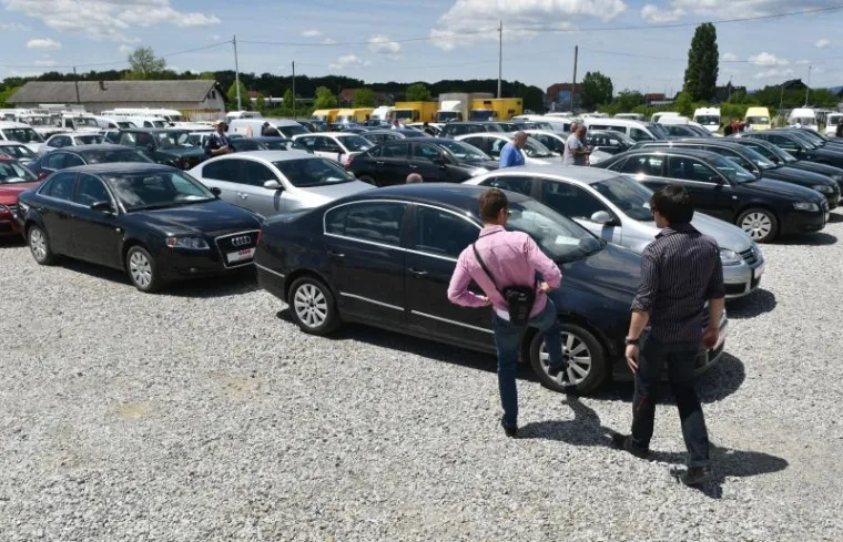 USKORO VELIKA DRAŽBA DRŽAVNIH AUTA: Pogledajte &scaron;to se sve nudi, možda nađete ne&scaron;to za sebe