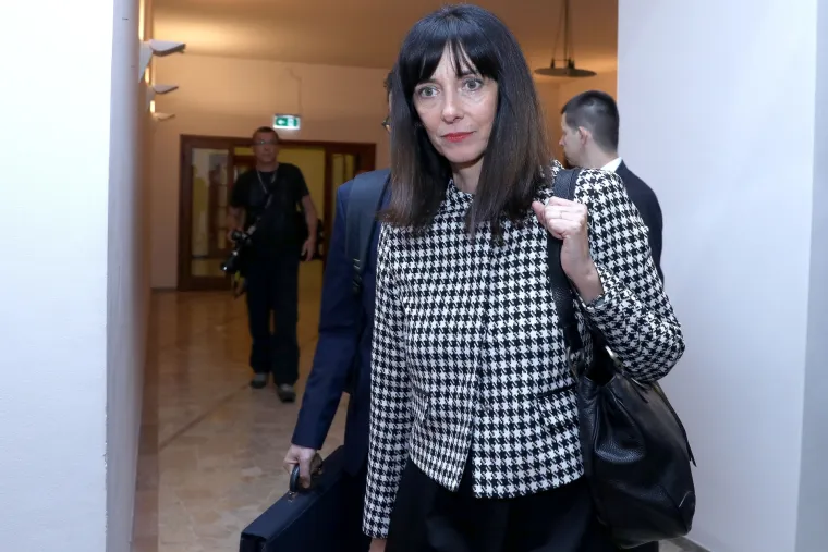 Klub zastupnika HDZ-a prije glasovanja u Saboru o povjerenju novim ministrima