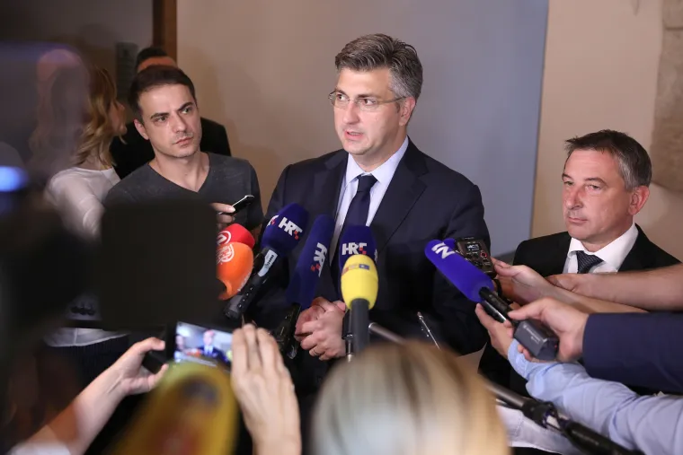 Andrej Plenković i Predrag &Scaron;tromar