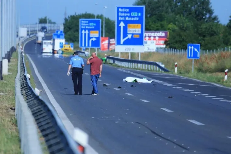 TE&Scaron;KA PROMETNA NESREĆA KOD OSIJEKA: Motociklist poginuo na obilaznici D2