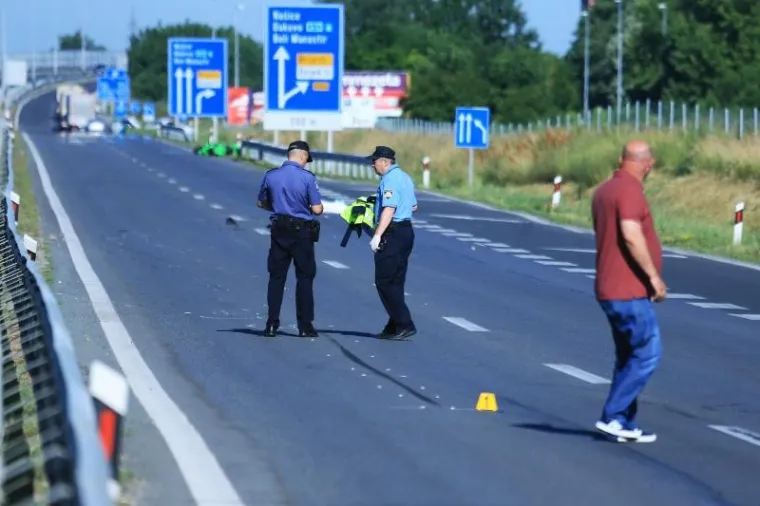 TE&Scaron;KA PROMETNA NESREĆA KOD OSIJEKA: Motociklist poginuo na obilaznici D2