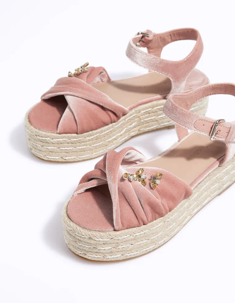 Stradivarius, 179,90 kuna