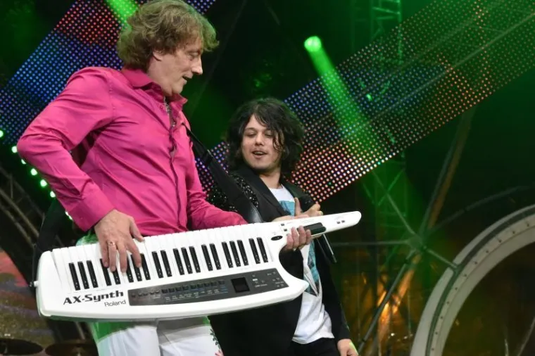 CMC FESTIVAL OKUPIO KREMU DOMAĆE ESTRADE: Sve se sjajilo od čudesnih haljina i rasko&scaron;nih nastupa, pogledajte ih samo