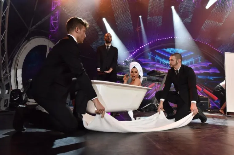 VELIKI OBRAČUN SEKSI DAMA: Lidija Bačić i Lana Jurčević zasjale na pozornici, koja je osvojila va&scaron;e srce?