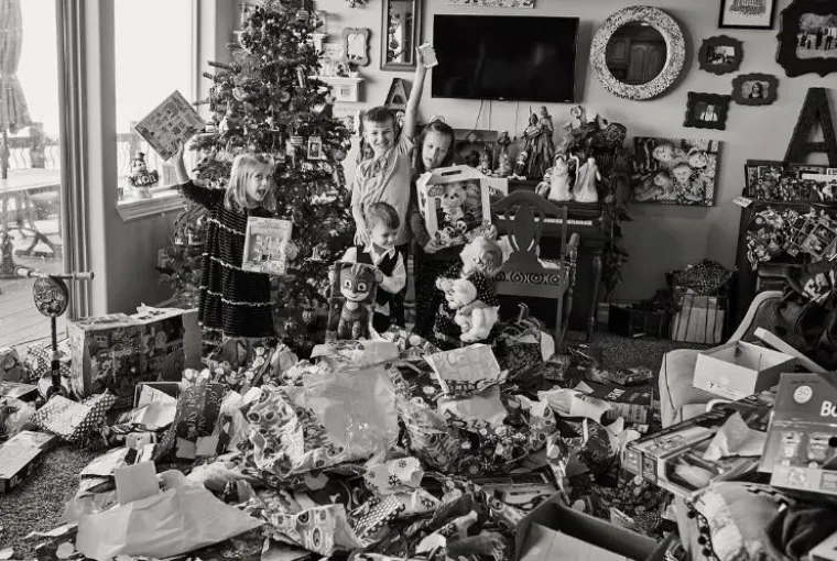 Mama odlučila pokazati kako izgleda svakodnevica sa &scaron;estero djece