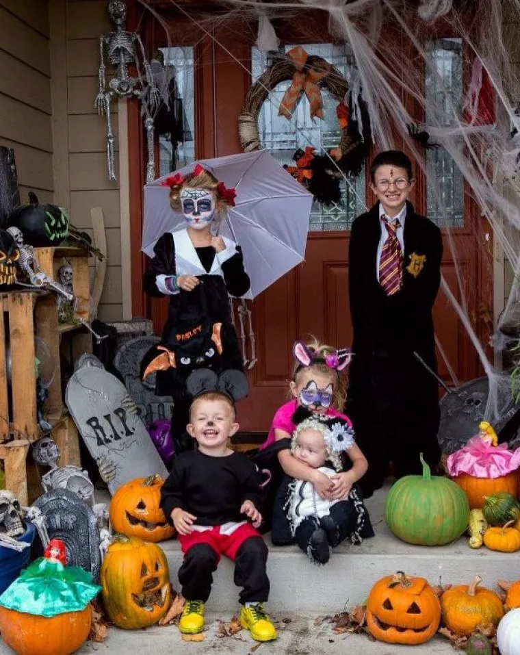 Mama odlučila pokazati kako izgleda svakodnevica sa &scaron;estero djece