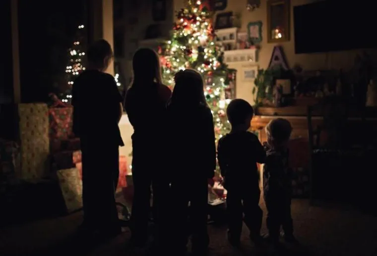 Mama odlučila pokazati kako izgleda svakodnevica sa &scaron;estero djece
