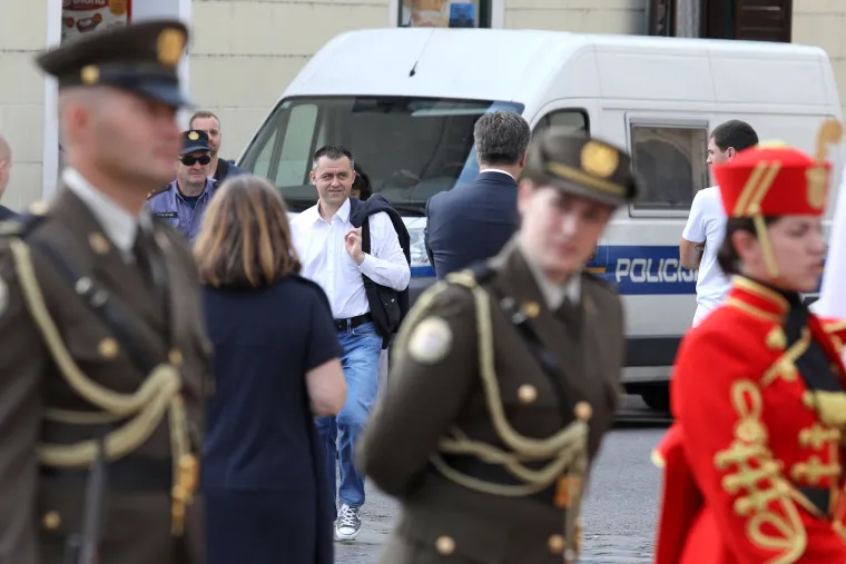 Plenković se srdačno pozdravio i popričao s Dragovanom