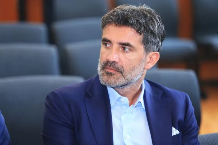 SUĐENJE ZDRAVKU MAMIĆU: Luka Modrić stigao na sud, sjeo na klupu za svjedoke