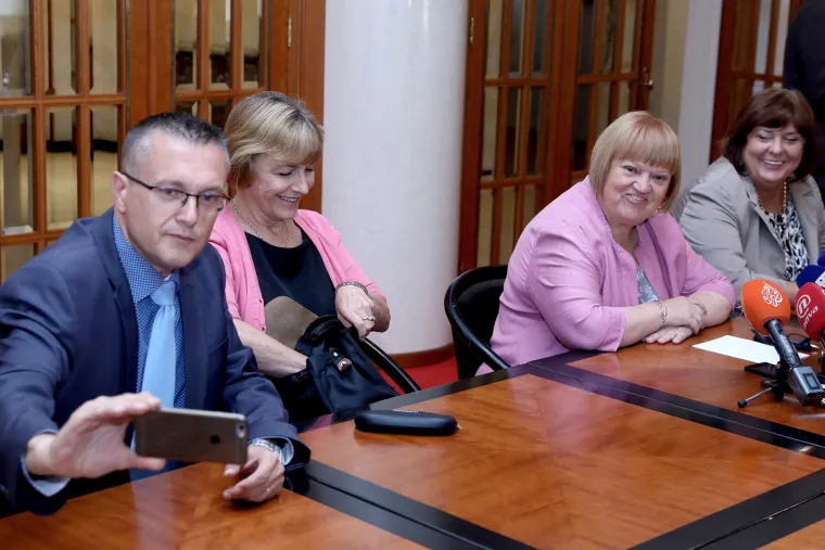 Anka Mrak-Tarita&scaron; najavila osnivanje stranke