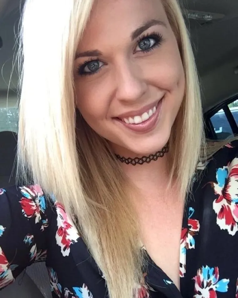 TAJNI ADUT LJEPOTICA: Pokazuju obline, ali svi gledaju ne&scaron;to posve drugo...