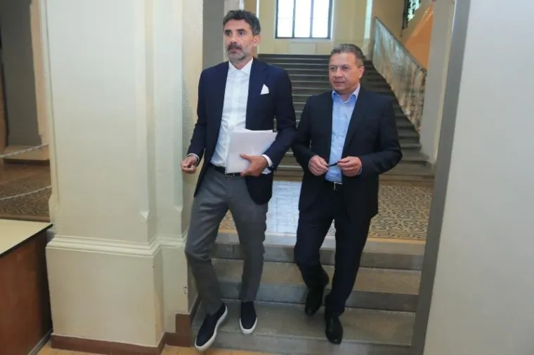 INCIDENT NA SUĐENJU MAMIĆU: Pogledajte kako je Zdravko Mamić poludio na svoje odvjetnike