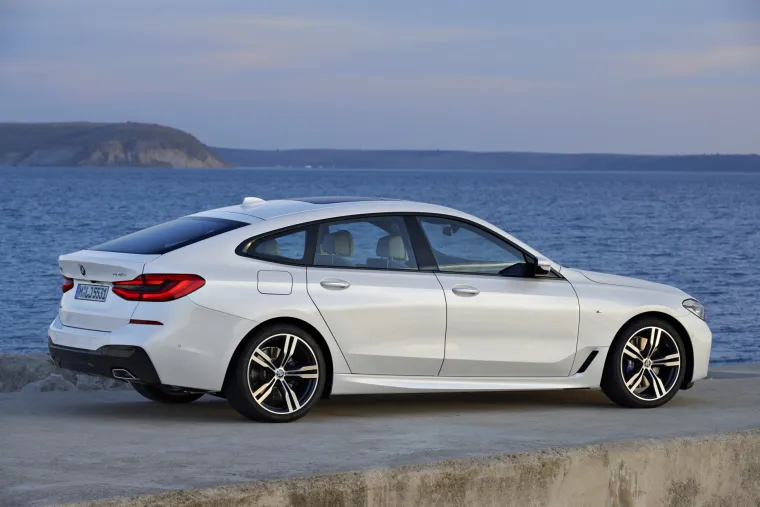 ZAVIRITE U NJEGA: Ovo je novi BMW 6 Gran Turismo
