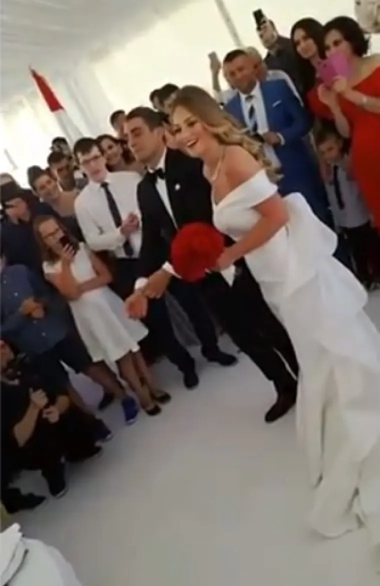 RASKO&Scaron;NO VJENČANJE NAKON DUGOGODI&Scaron;NJE LJUBAVI: Mateo Kovačić oženio prelijepu Izabel