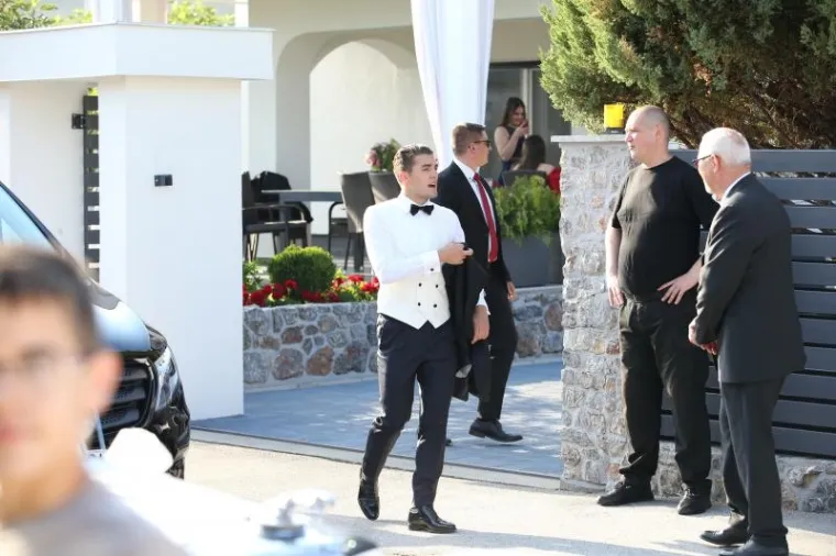 RASKO&Scaron;NO VJENČANJE NAKON DUGOGODI&Scaron;NJE LJUBAVI: Mateo Kovačić oženio prelijepu Izabel