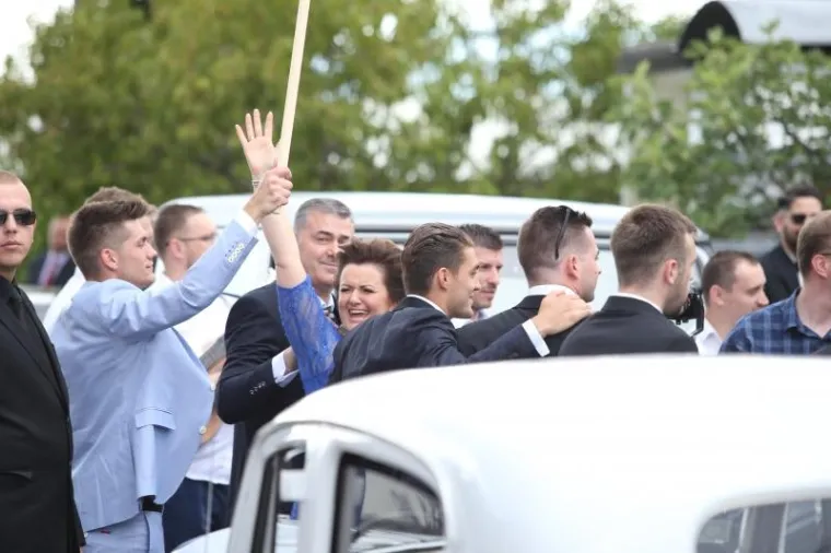 RASKO&Scaron;NO VJENČANJE NAKON DUGOGODI&Scaron;NJE LJUBAVI: Mateo Kovačić oženio prelijepu Izabel