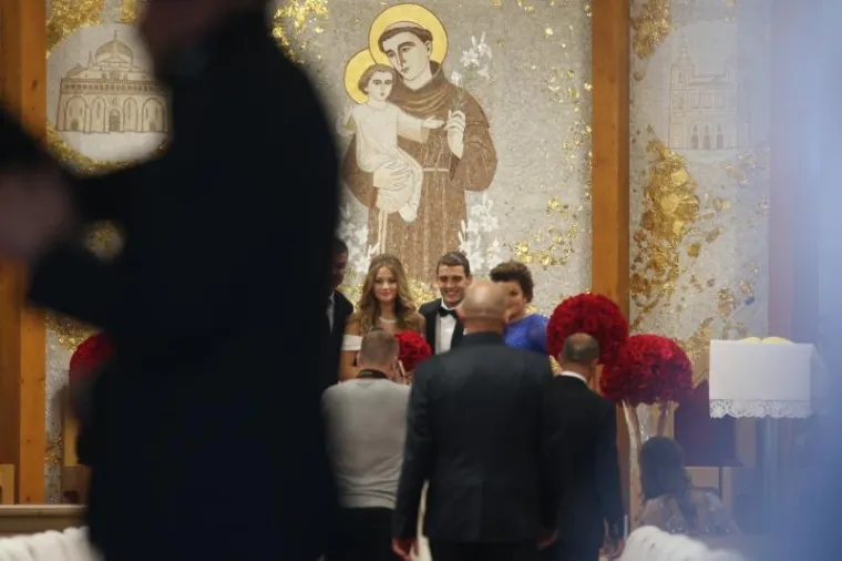 RASKO&Scaron;NO VJENČANJE NAKON DUGOGODI&Scaron;NJE LJUBAVI: Mateo Kovačić oženio prelijepu Izabel