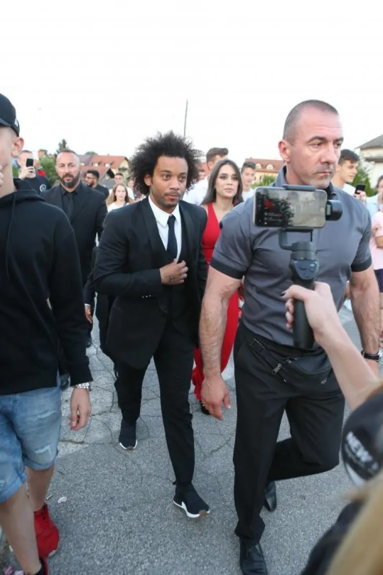 RASKO&Scaron;NO VJENČANJE NAKON DUGOGODI&Scaron;NJE LJUBAVI: Mateo Kovačić oženio prelijepu Izabel