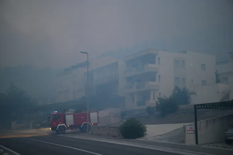 Požar u Tučepima