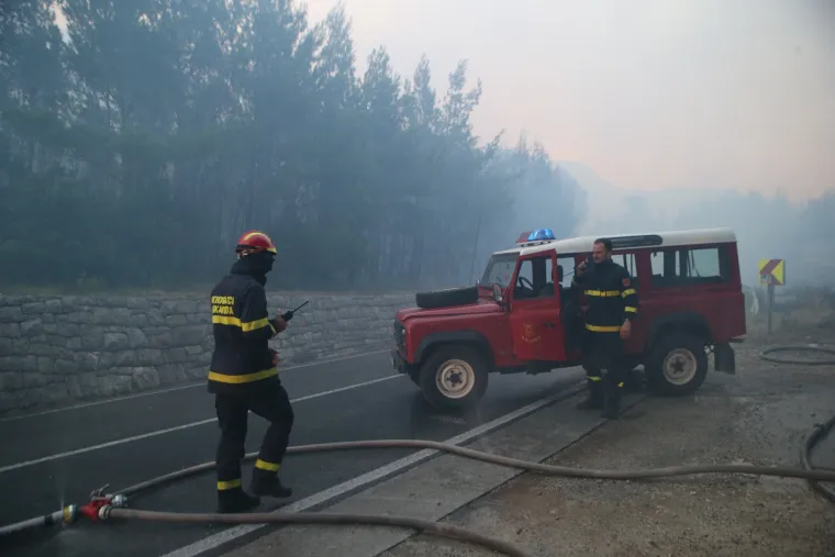 Požar u Tučepima